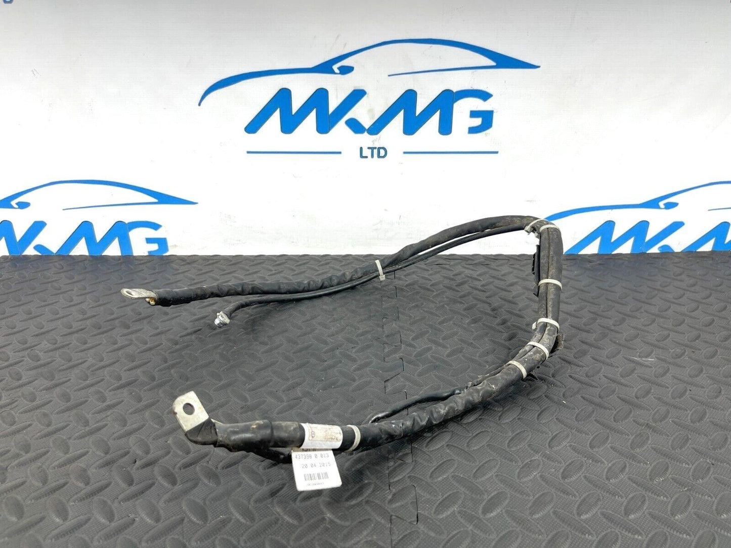 14-21 MERCEDES BENZ C300 W205 GENUINE PREFUSE BOX CABLE HARNESS A2054403136