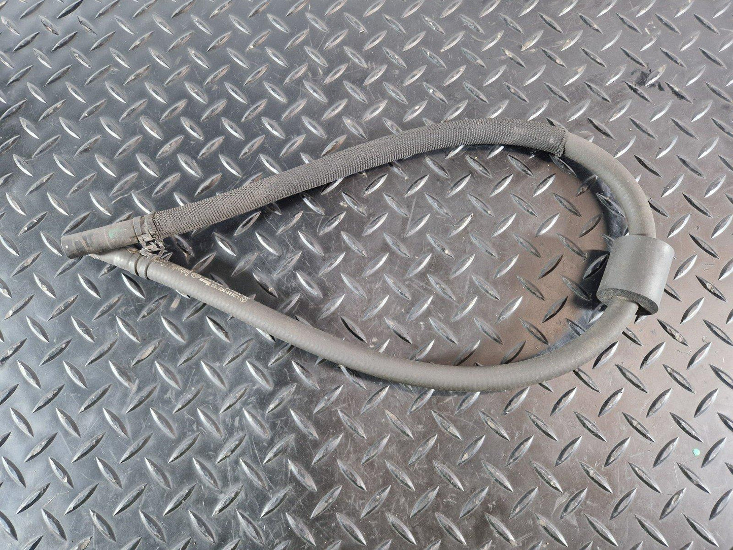 16-22 MERCEDES BENZ X253 WATER COOLING PIPE HOSE LINE A2058308402