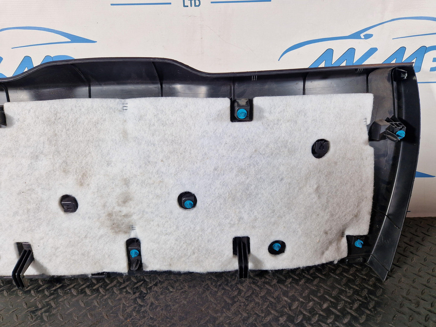 12-18 MERCEDES BENZ B-CLASS W246 OEM REAR BOOT TAILGATE TRIM A2467400070