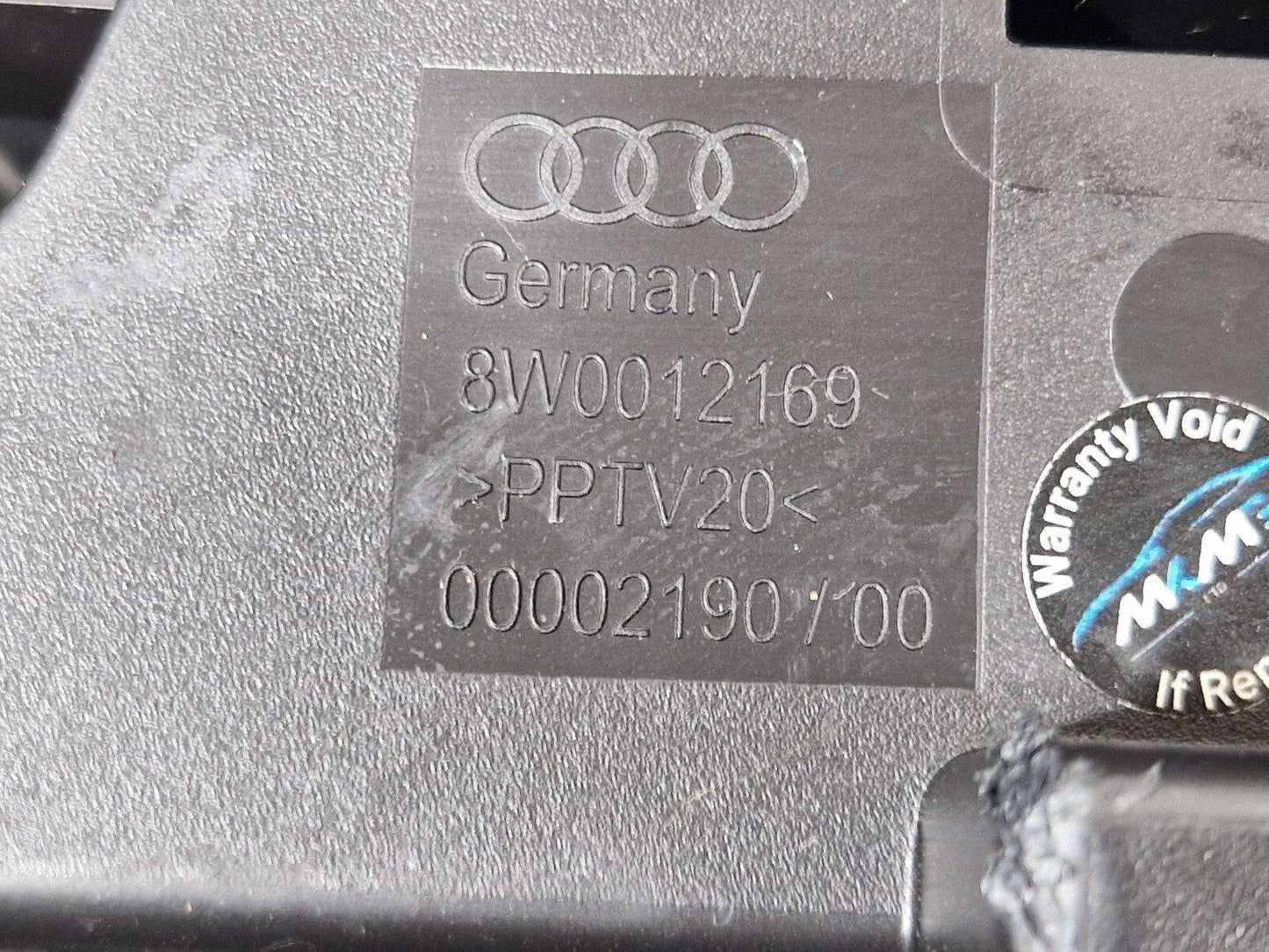 16-19 AUDI A4 B9 S-LINE GENUINE TRUNK STORAGE COMPARTMENT BOX 8W0012169