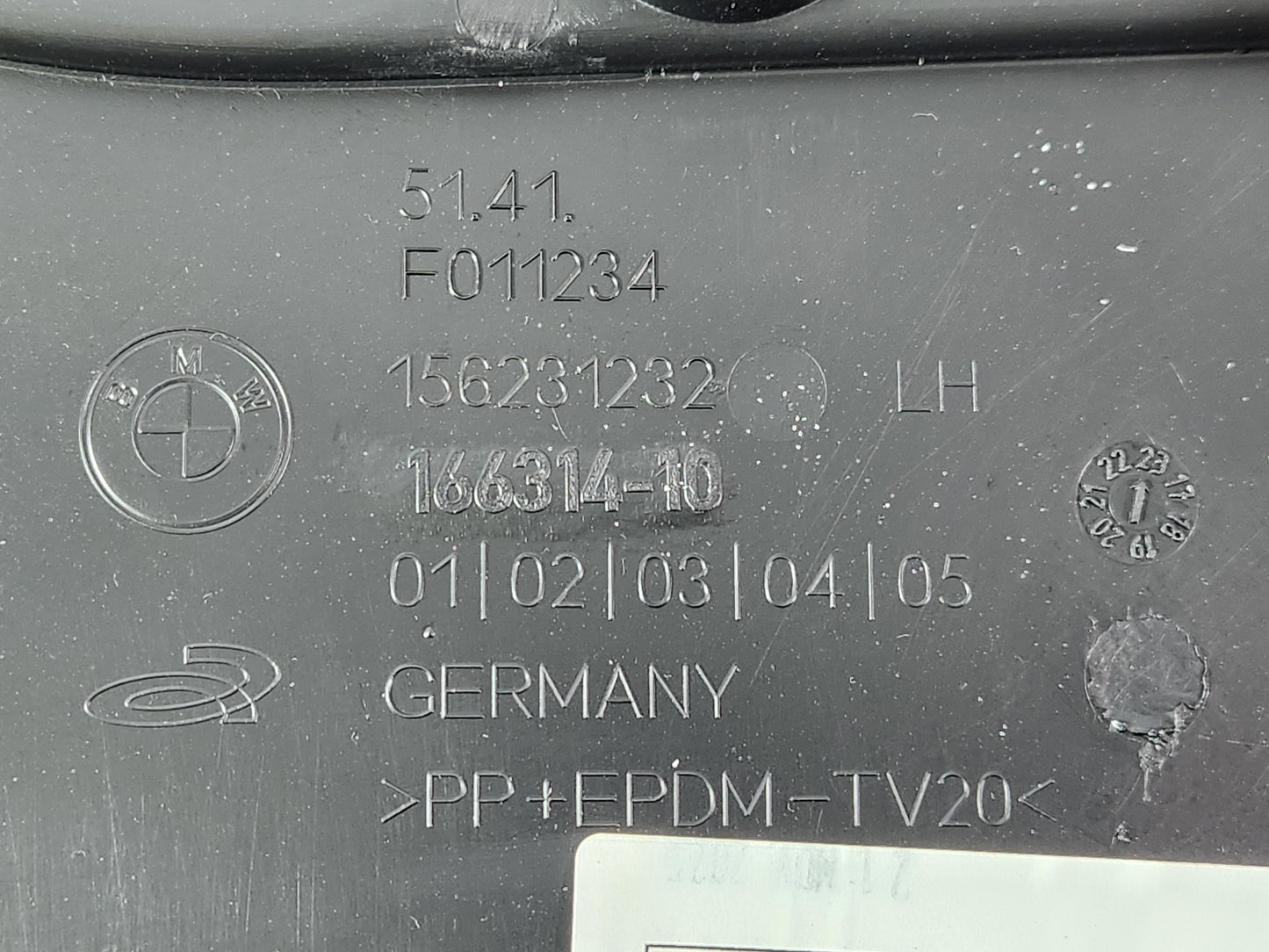 BMW 118i F40 Front Left N/S Passenger Side Door Card Panel
