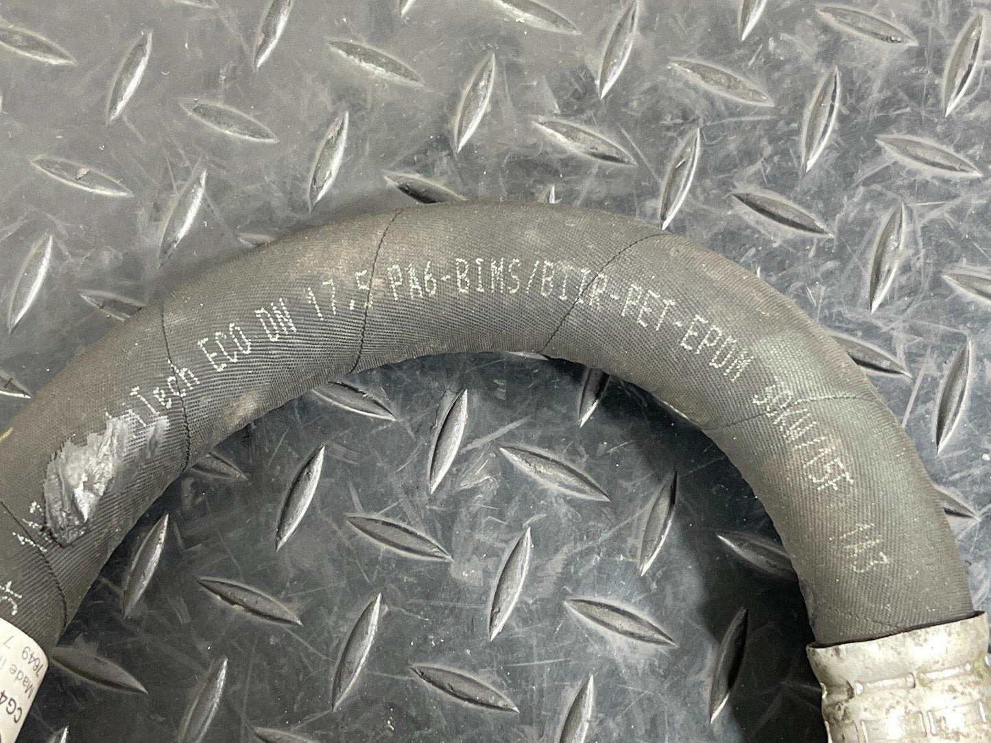 14-21 MERCEDES BENZ C300h W205 AIR CONDITION PIPE HOSE A2058306801