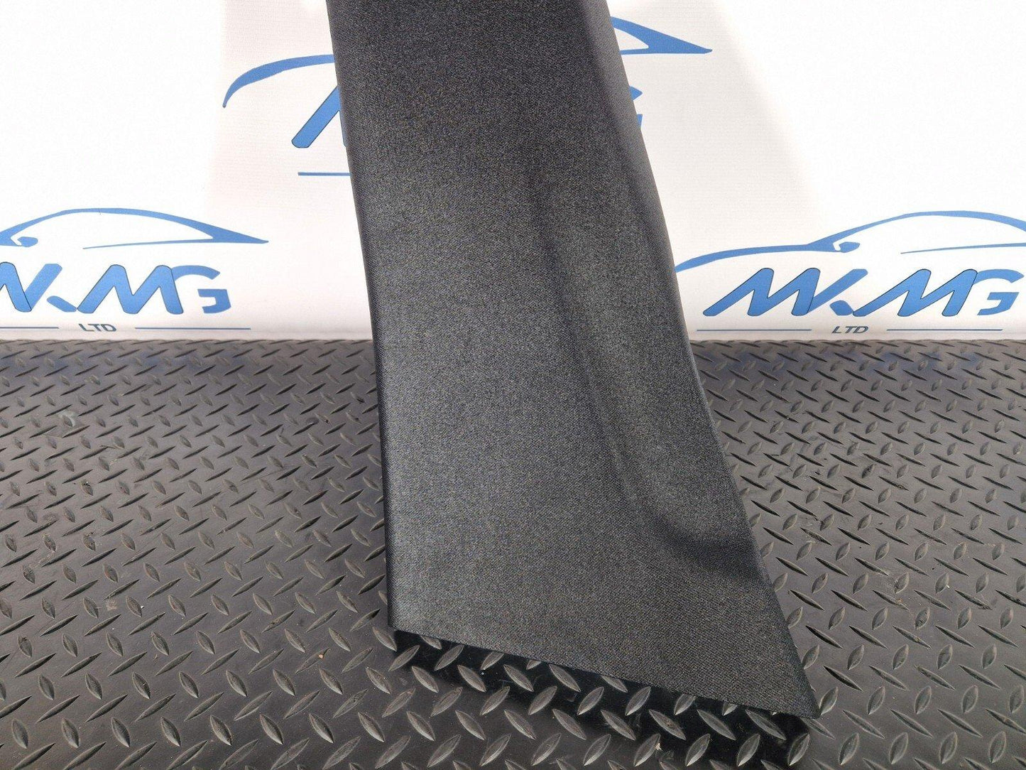 19-ON MERCEDES BENZ CLA C118 N/S LEFT B-PILLAR TRIM COVER BLACK A1186900400