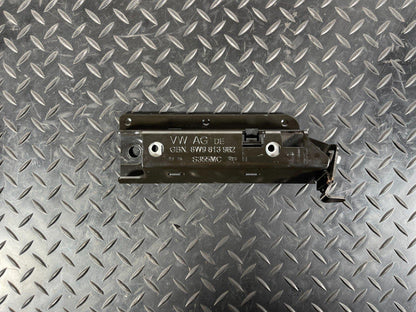 16-19 AUDI A4 B9 GENUINE MOUNTING FOR TIE-DOWN EYE 8W9813982