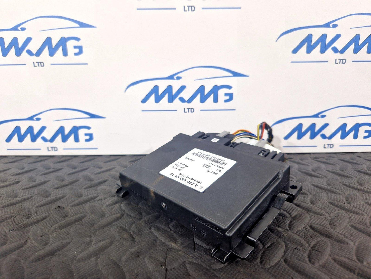 12-18 MERCEDES BENZ W176 PDC PARKING CONTROL MODULE A2469009615