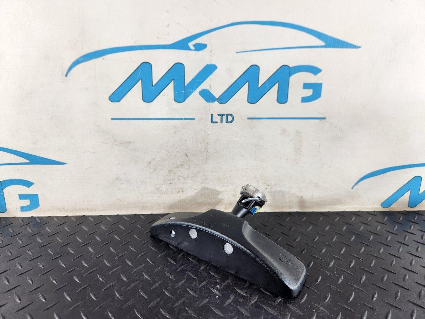 19-ON MERCEDES BENZ B CLASS W247 REAR VIEW MIRROR A2478103400