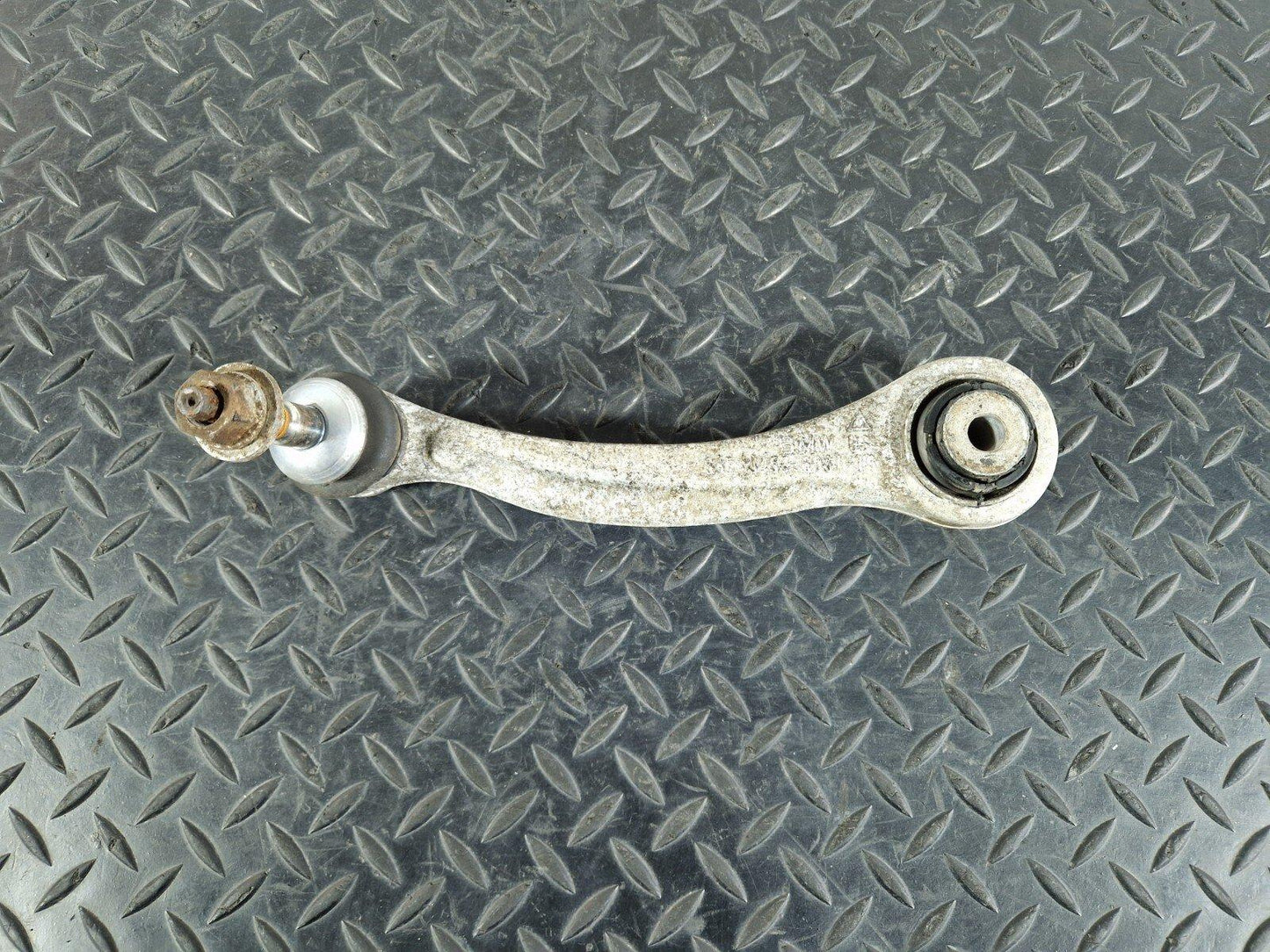 10-13 BMW X5 E70 LCI GENUINE CONTROL ARM WISHBONE
