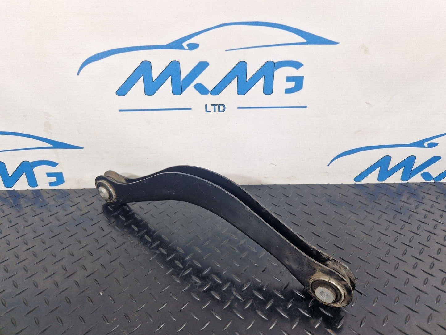 16-19 AUDI A4 B9 AVANT ULTRA SPORT REAR CONTROL ARM 8W0505371B
