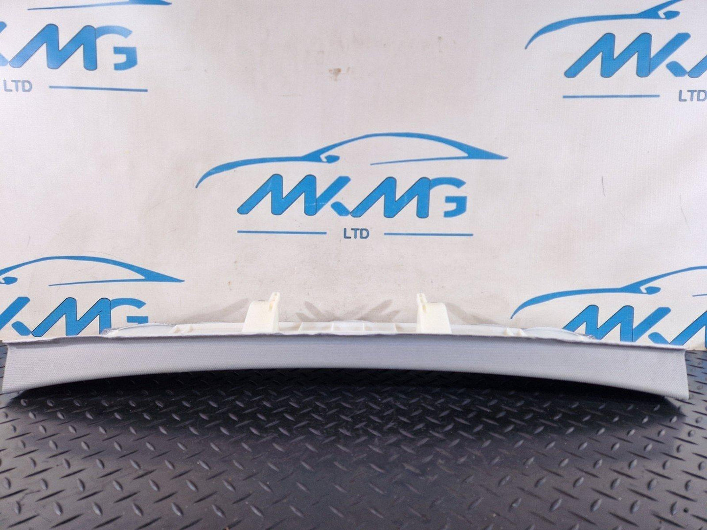 16-19 AUDI A4 B9 GENUINE OEM REAR BOOT LID TAIL GATE END TRIM 8W9867839B