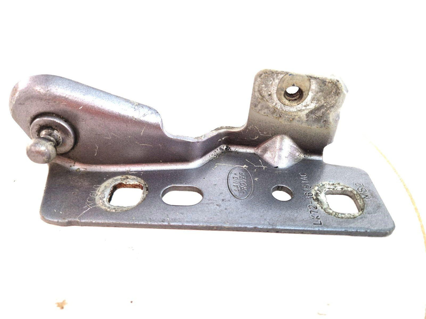 2021 LAND ROVER DISCOVERY SPORT L550 GENUINE WING BRACKET LK72-16150AB