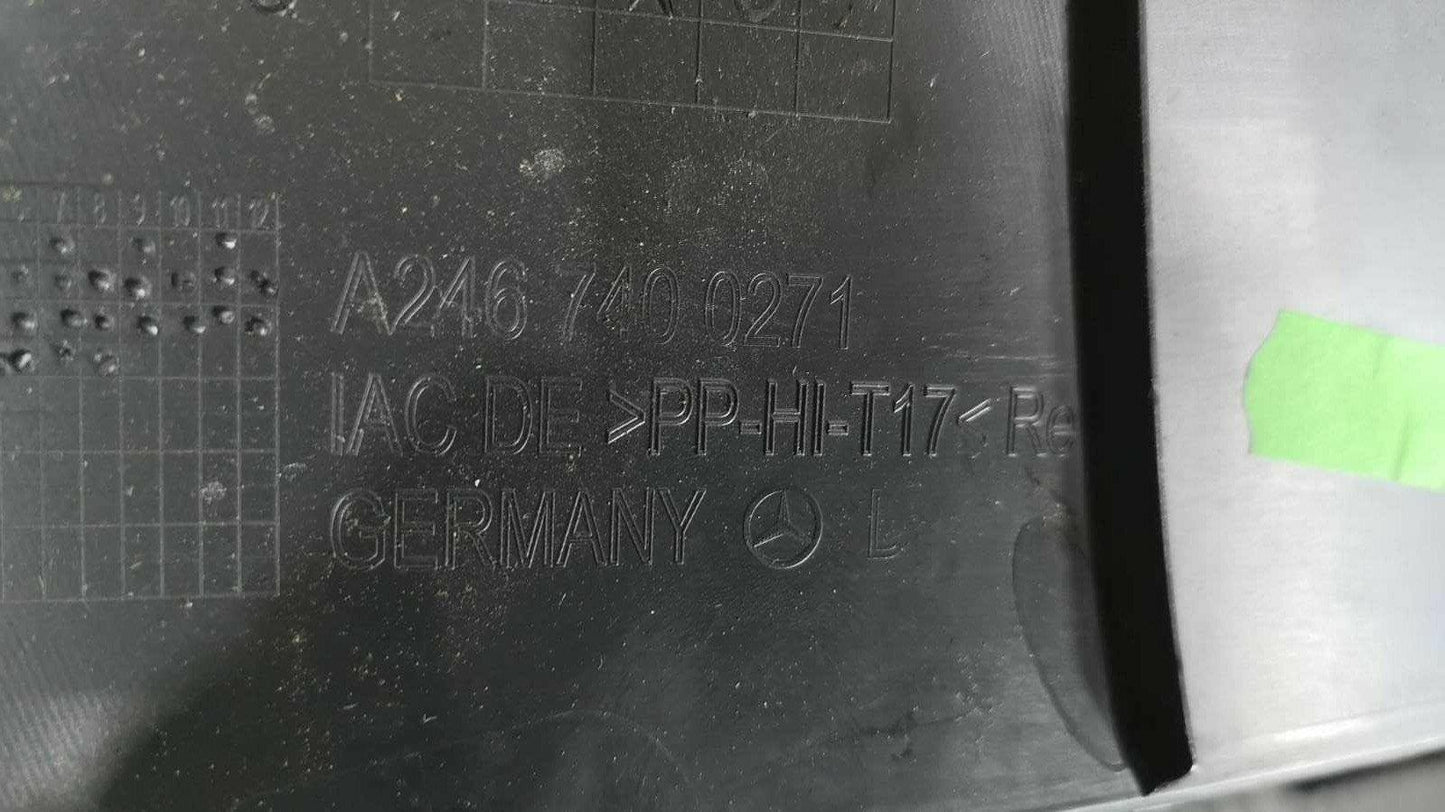 2014 MERCEDES B-CLASS B180 W246 TAILGATE WINDSCREEN SURROUND TRIM COVER RIGHT