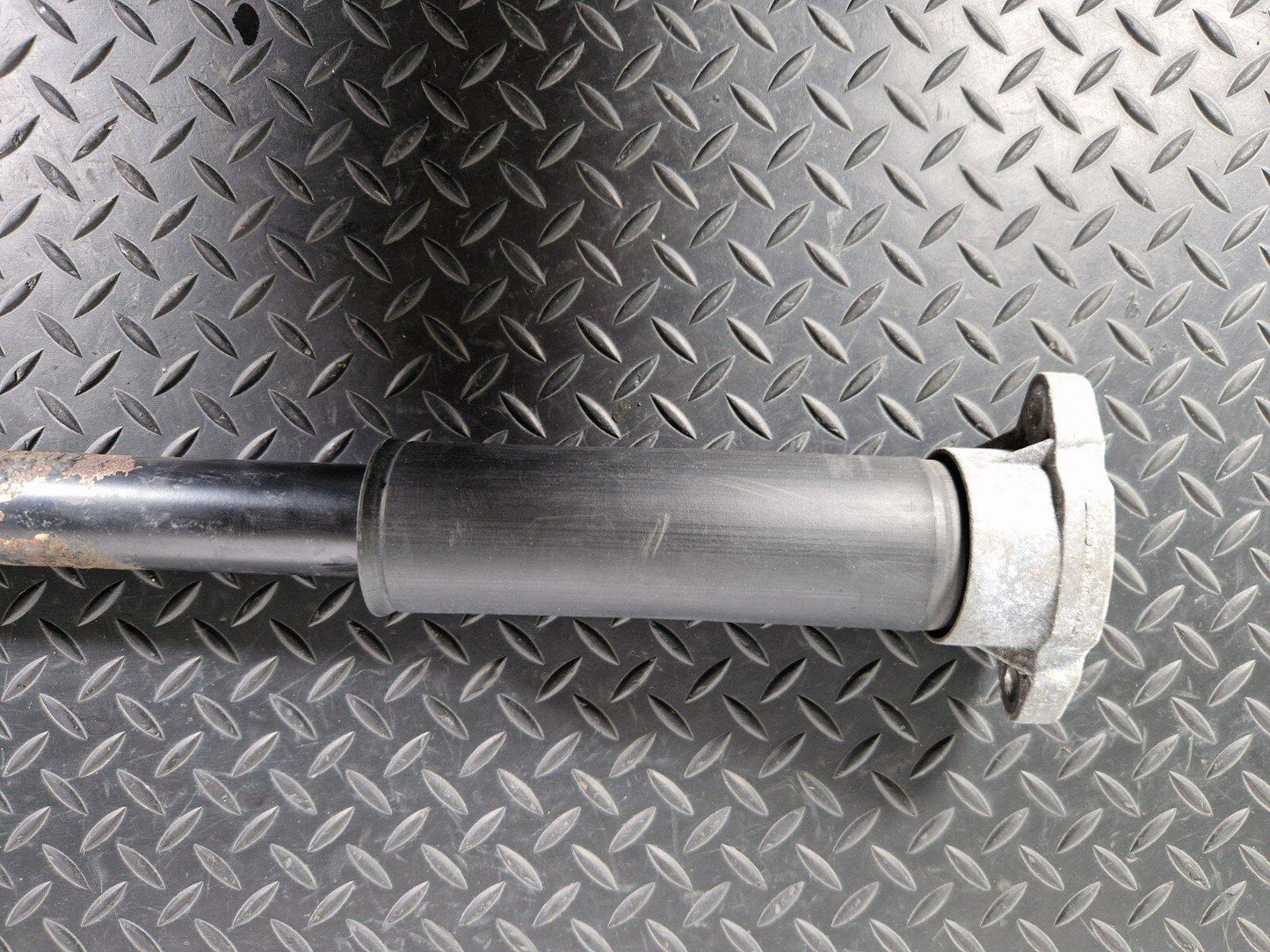 14-21 MERCEDES BENZ C220D W205 REAR LEFT & RIGHT SHOCK ABSORBER A2053207230