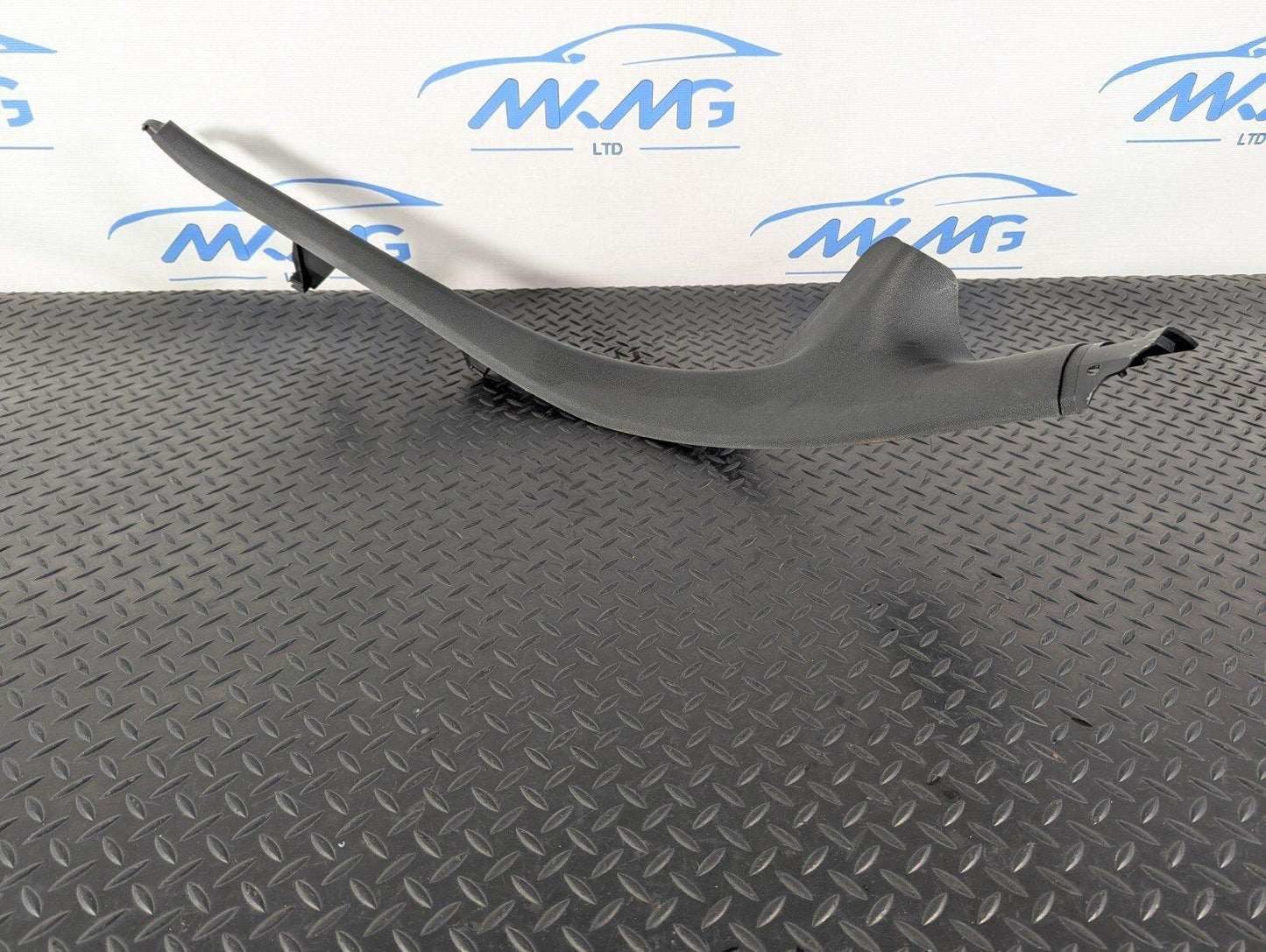 12-18 AUDI A6 C7 GENUINE RIGHT DRIVER SIDE C PILLAR INNER TRIM 4G0867768A