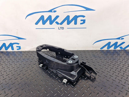 16-19 AUDI A4 B9 AVANT GENUINE GEARSTICK MOUNTING PLATE BRACKET 8W0863531
