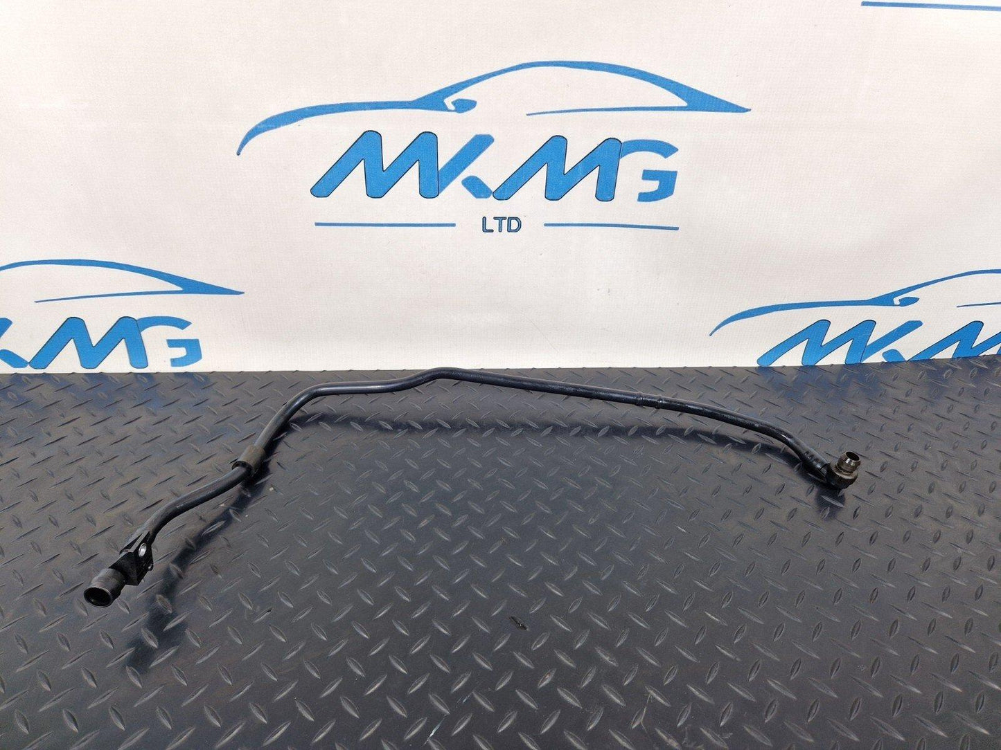 19-ON MERCEDES BENZ CLA C118 VACUUM HOSE PIPE A1774301800