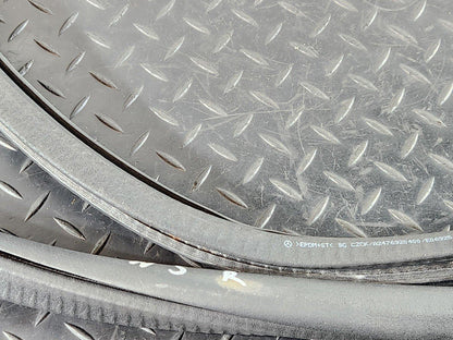19-ON MERCEDES B CLASS W247 REAR DOOR RUBBER SEAL FITS LEFT & RIGHT A2476920400