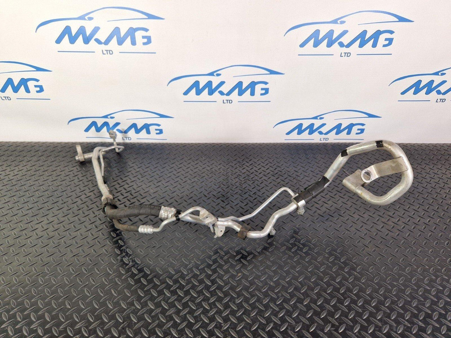 14-21 MERCEDES BENZ C300h W205 AC AIR CONDITIONING PIPE HOSE HYBRID A2058307504