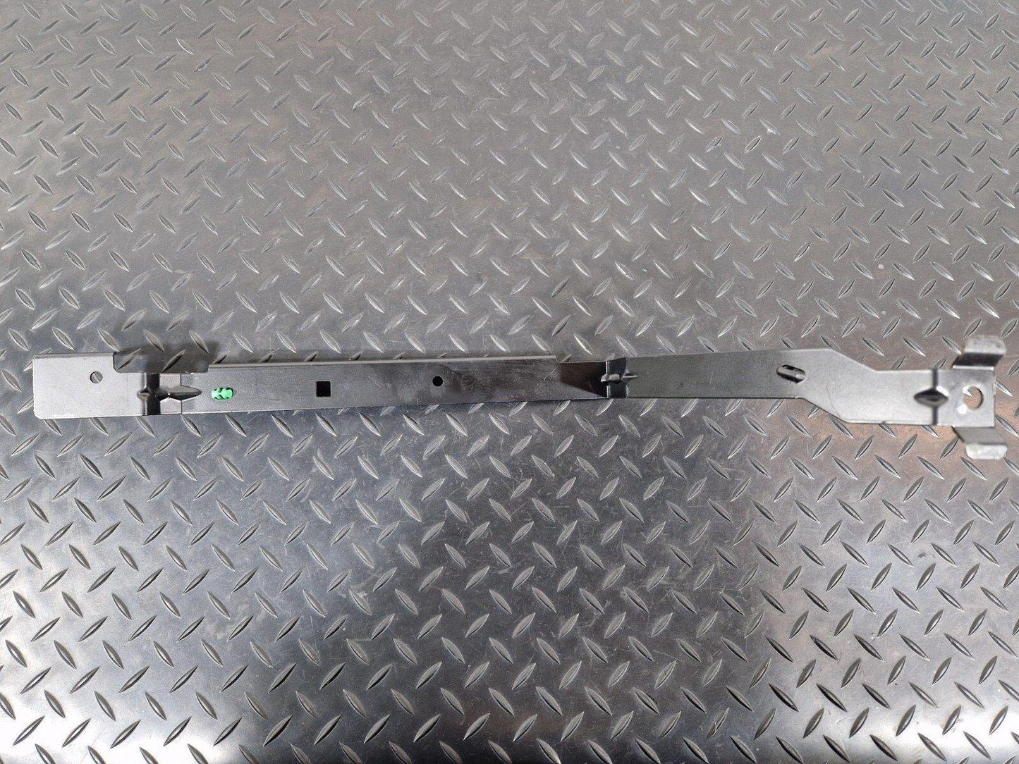 12-17 AUDI S5 CONVERTIBLE HYDRAULIC PUMP CONTROL BRACKET 8F0871459 1K0937545M