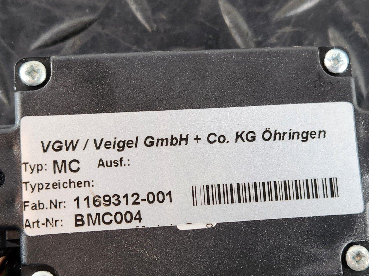 19-ON MERCEDES BENZ B CLASS W247 Veigel Tronic MyCommand CANOpen Base (VMC)