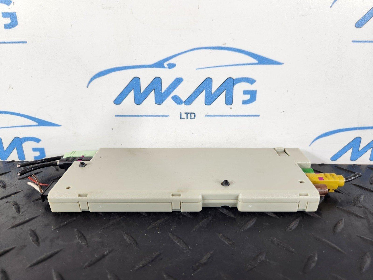 11-18 BMW 6 SERIES F13 F06 GENUINE DIVERSITY ANTENNA MODULE 9257372