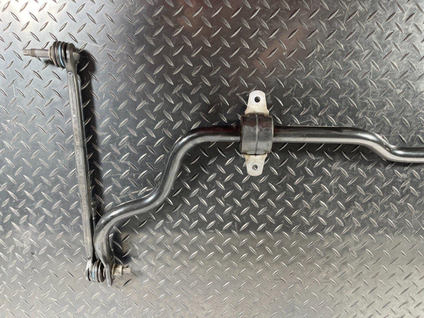 Mercedes W177 W247 Front Stabilizer Suspension Anti Roll Torsion Bar A2473200511