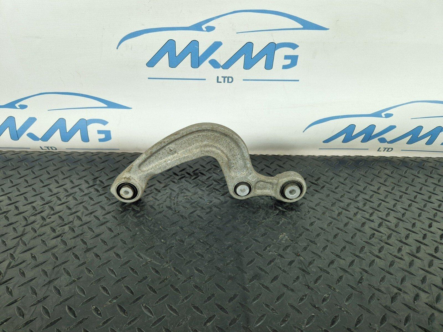 16-19 AUDI A4 B9 GENUINE OEM REAR CONTROL ARM FITS LEFT & RIGHT 8W0505361E