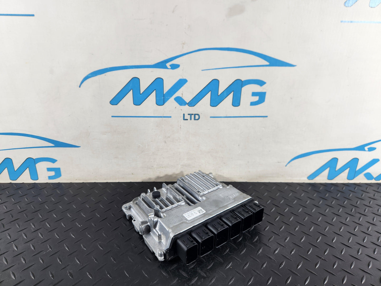 BMW 118i F40 Hatchback Engine ECU Control Module Genuine 5A57780