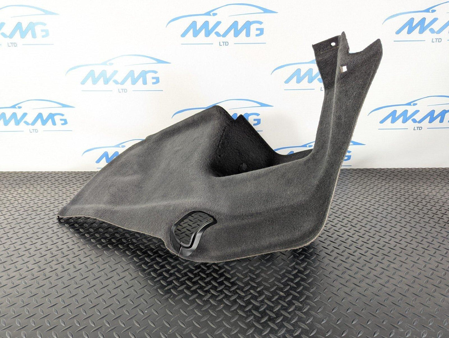 10-17 AUDI A8 4H REAR LEFT NSR BOOT SIDE TRUNK CARPET PANEL 4H0863879F