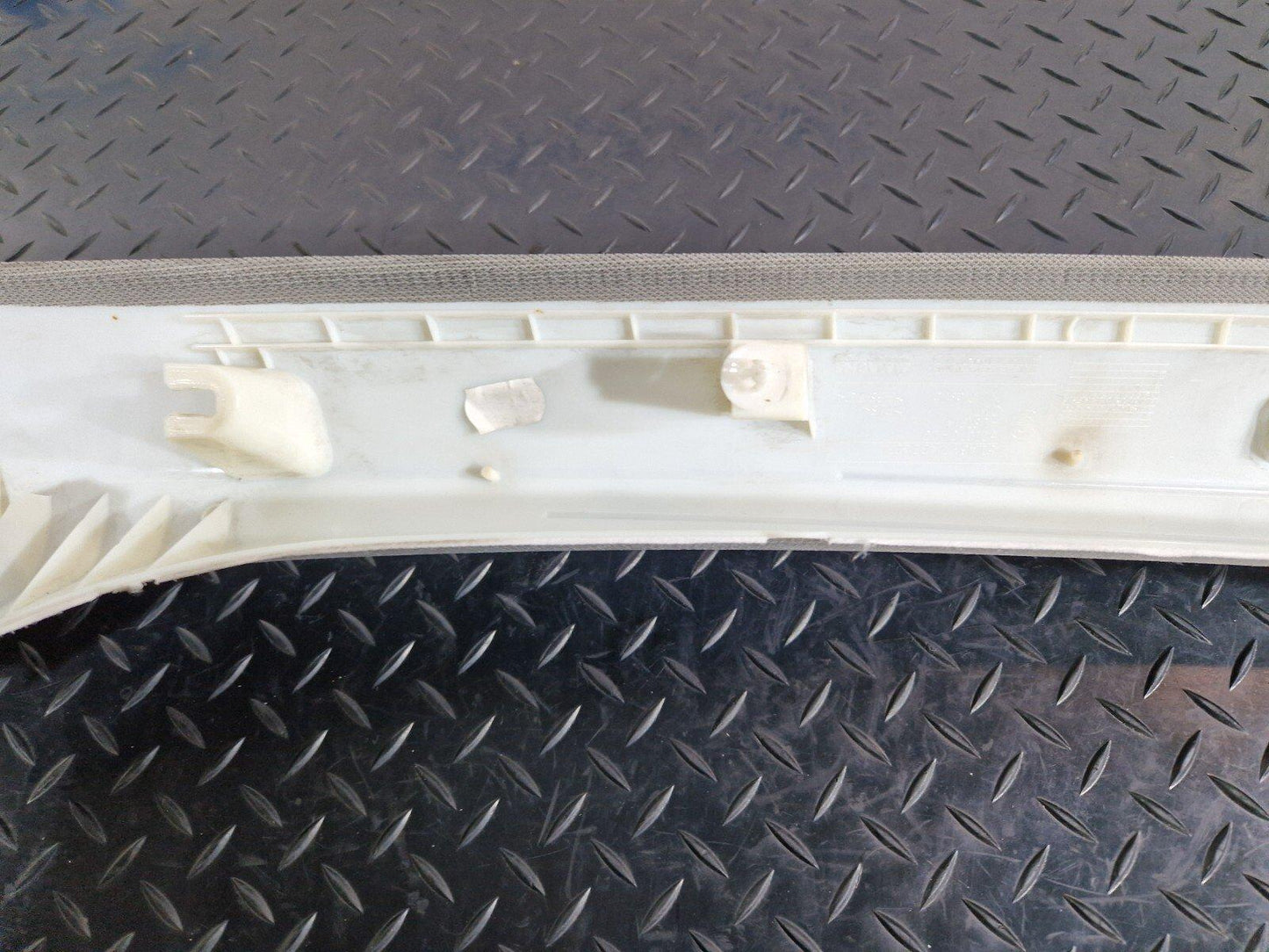 16-22 BMW X1 F48 LEFT SIDE N/S FRONT INTERIOR A PILLAR WHITE TRIM 7402607 MARKED