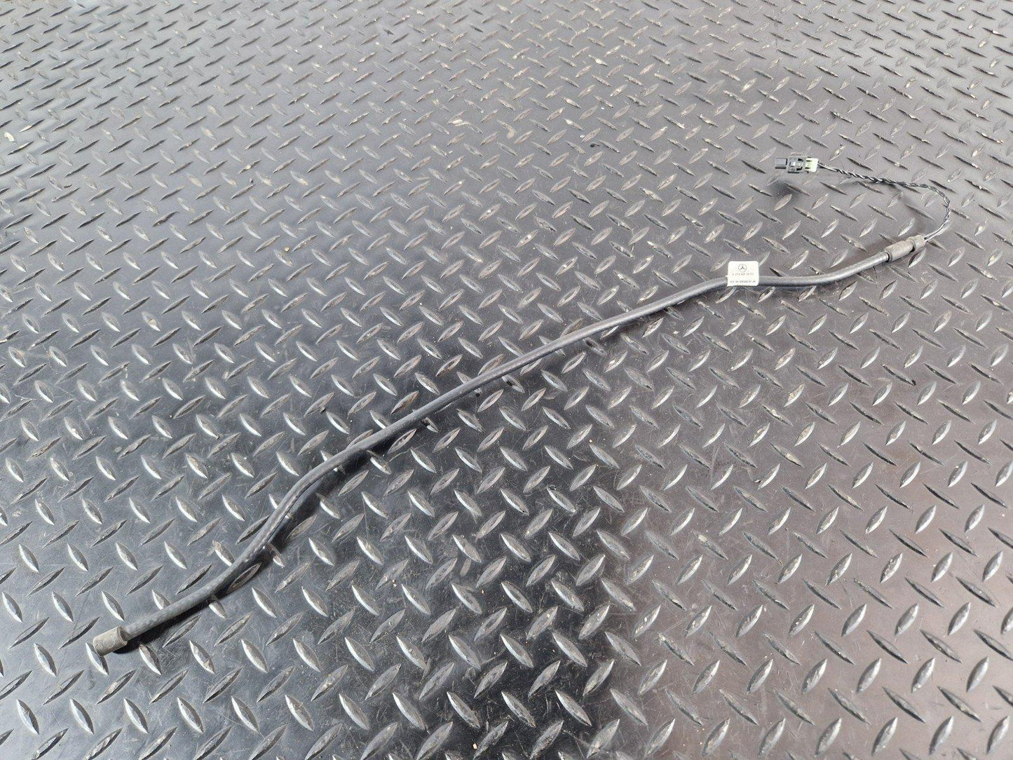 19-ON MERCEDES BENZ B CLASS W247 REAR TAILGATE BOOT SENSOR A2139052503