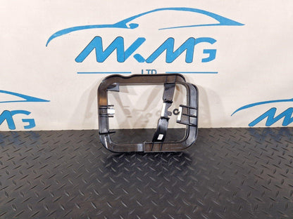 16-22 BMW X1 F48 GENUINE MIDDLE SECTION SEAT BELT BRACKET MOUNT 6442701
