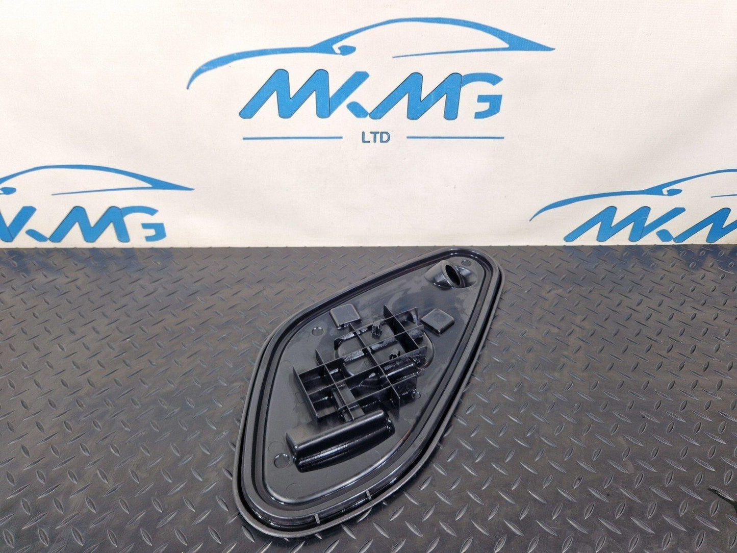 16-24 AUDI A5 F5 PASSENGER SIDE INNER DOOR PANEL COVER 8W6837915