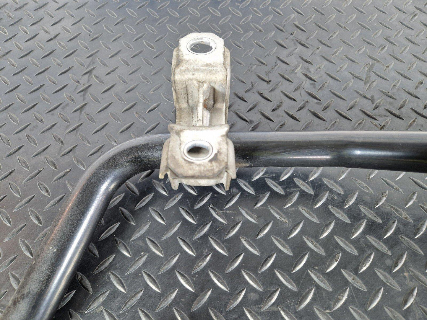 18-ON MERCEDES BENZ SPRINTER W907 W910 2.2 CDI ANTI ROLL BAR FRONT A9103230300