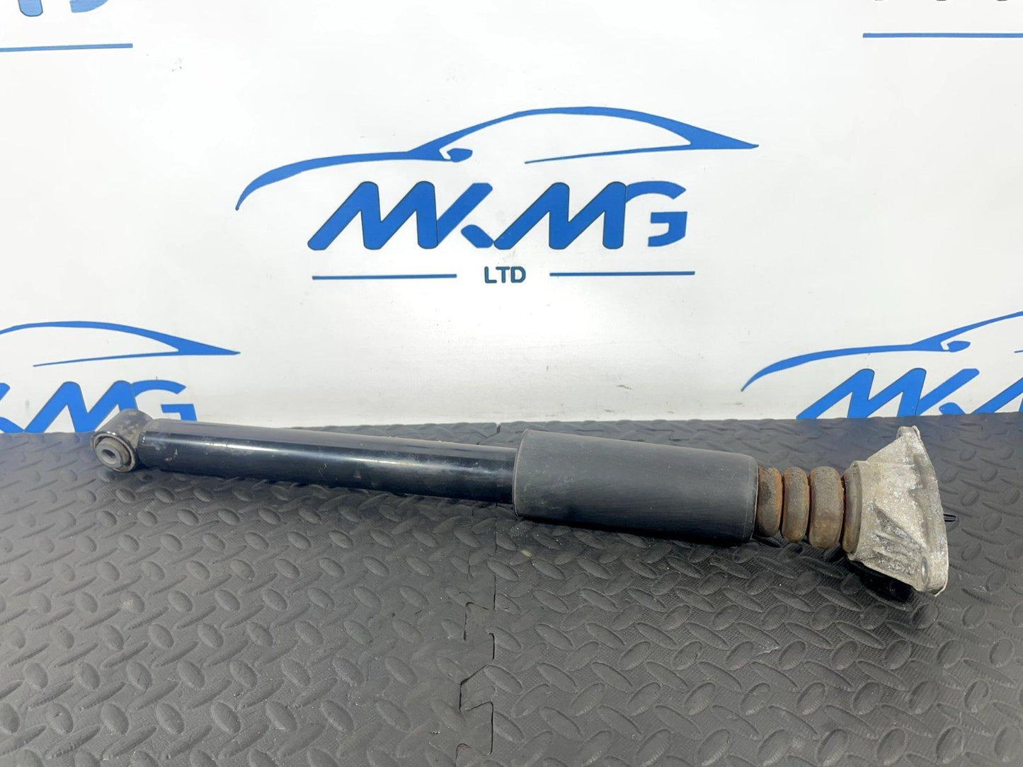 14-21 BMW 2 SERIES F45 F46 GENUINE REAR SHOCK ABSORBER FITS BOTH SIDES 6857465