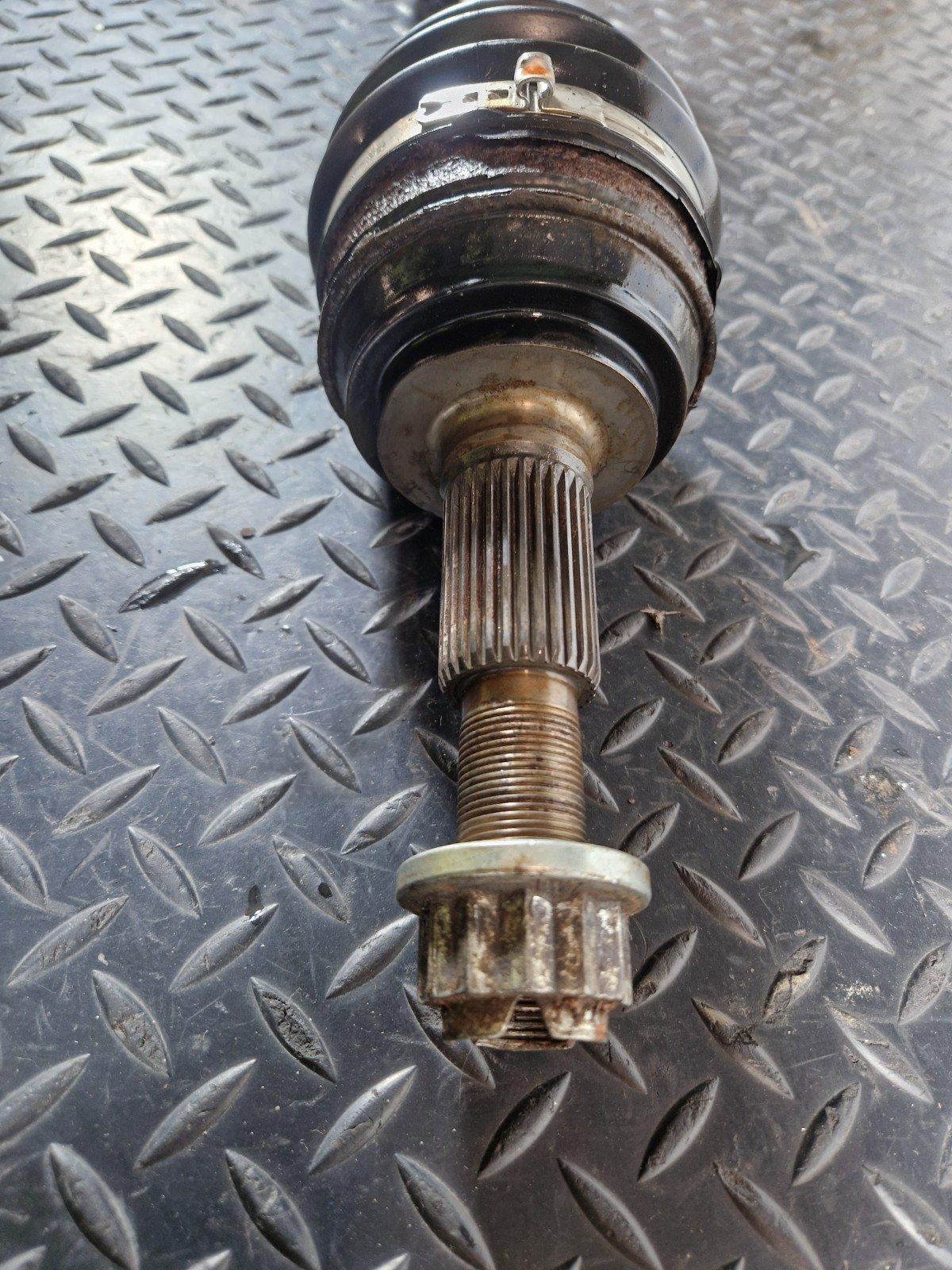 10-18 VW TOUAREG 7P 3.0 TDI V6 FRONT LEFT OR RIGHT DRIVESHAFT 7P0407271C