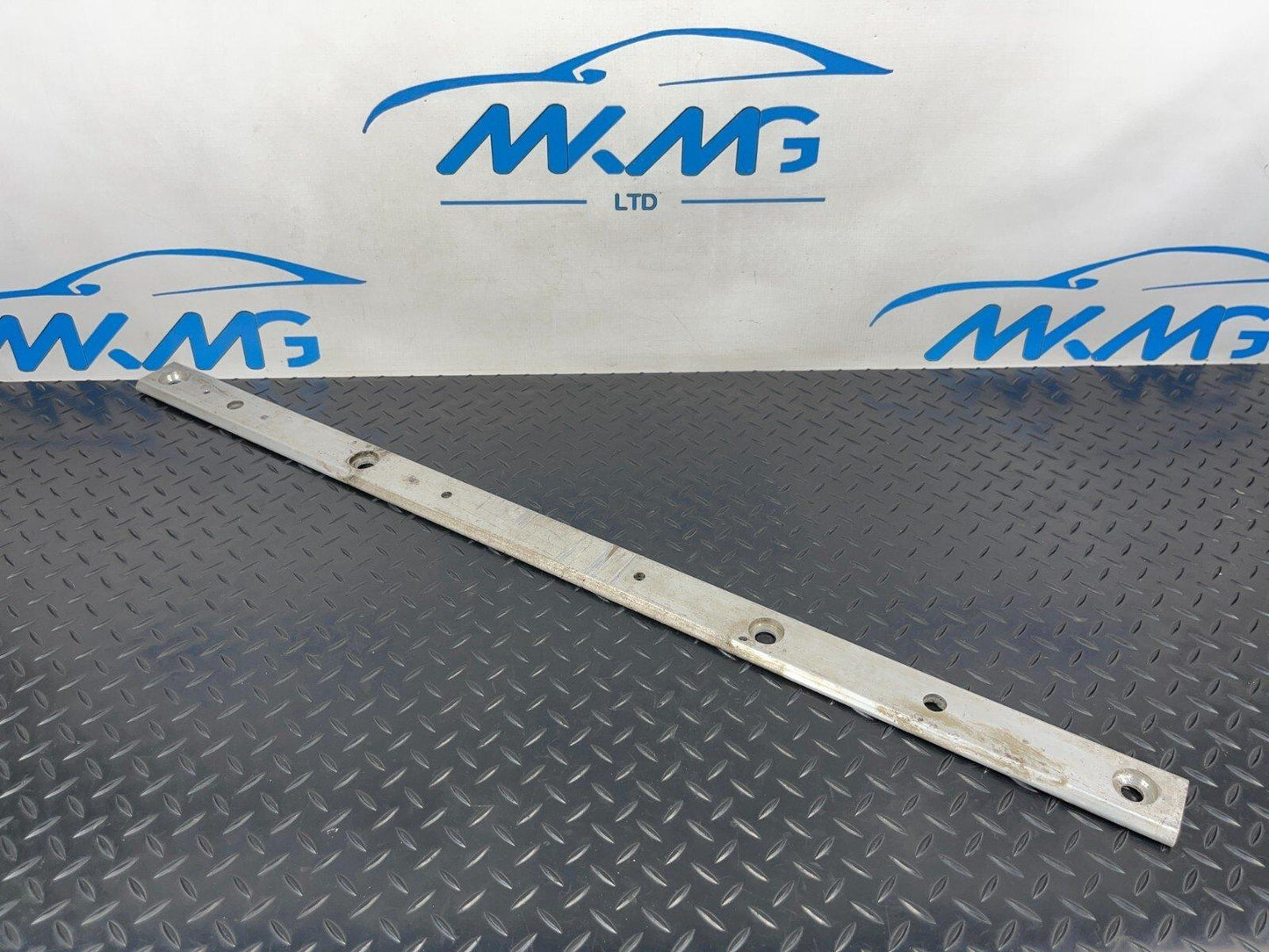 14-21 MERCEDES BENZ C-CLASS C350h W205 REAR TUNNEL BEAM BAR A2056190725
