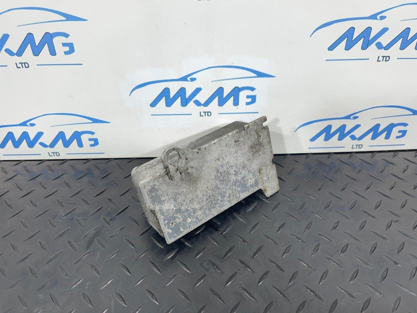 14-21 MERCEDES BENZ C300h W205 TRANSMISSION GEARBOX OIL COOLER UNIT A0995001300