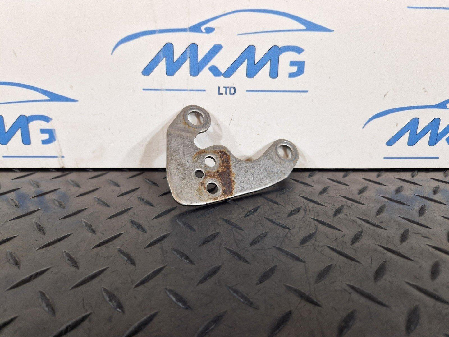 14-16 BMW 2 SERIES F22 OEM ENGINE CATALYTIC CONVERTER BRACKET HOLDER 7643425