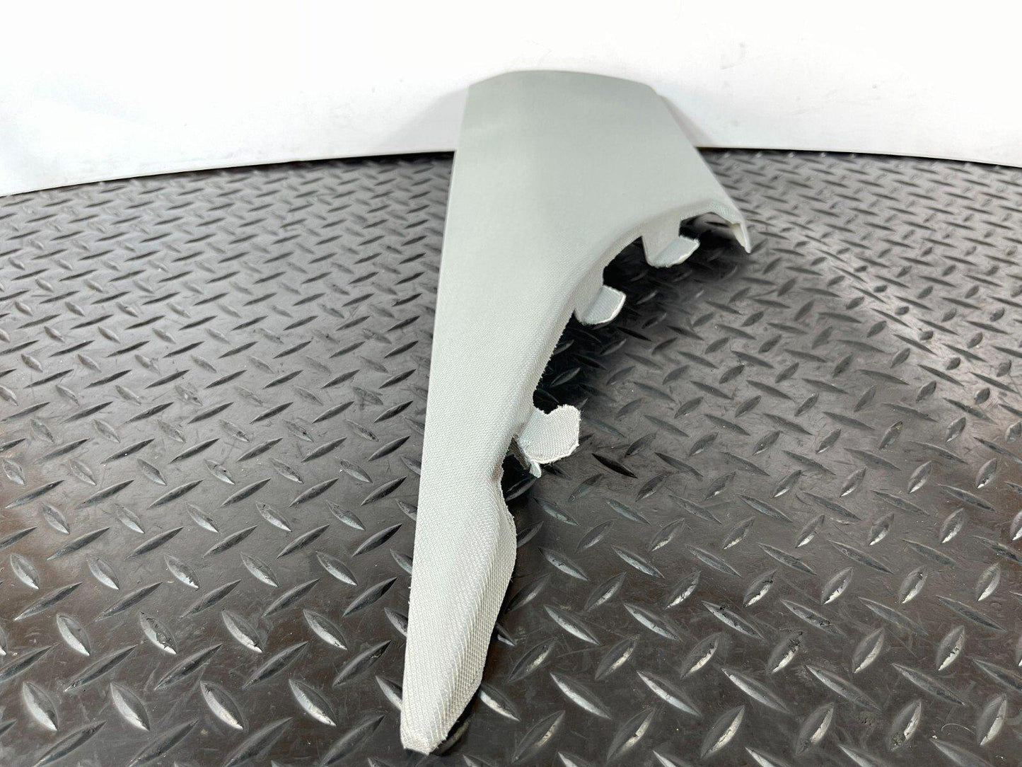 16-19 AUDI A4 B9 SALOON GENUINE REAR LEFT PASSENGER SIDE C-PILLAR TRIM 8W5867245