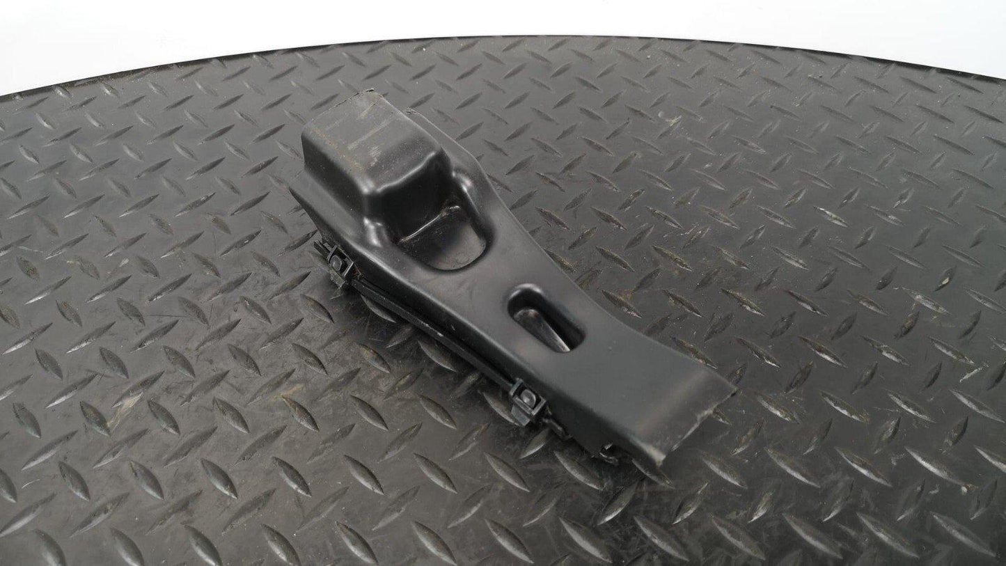 MERCEDES A B CLA W177 W247 C118 AMG  GENUINE REAR CONTROL ARM PLASTIC CASE