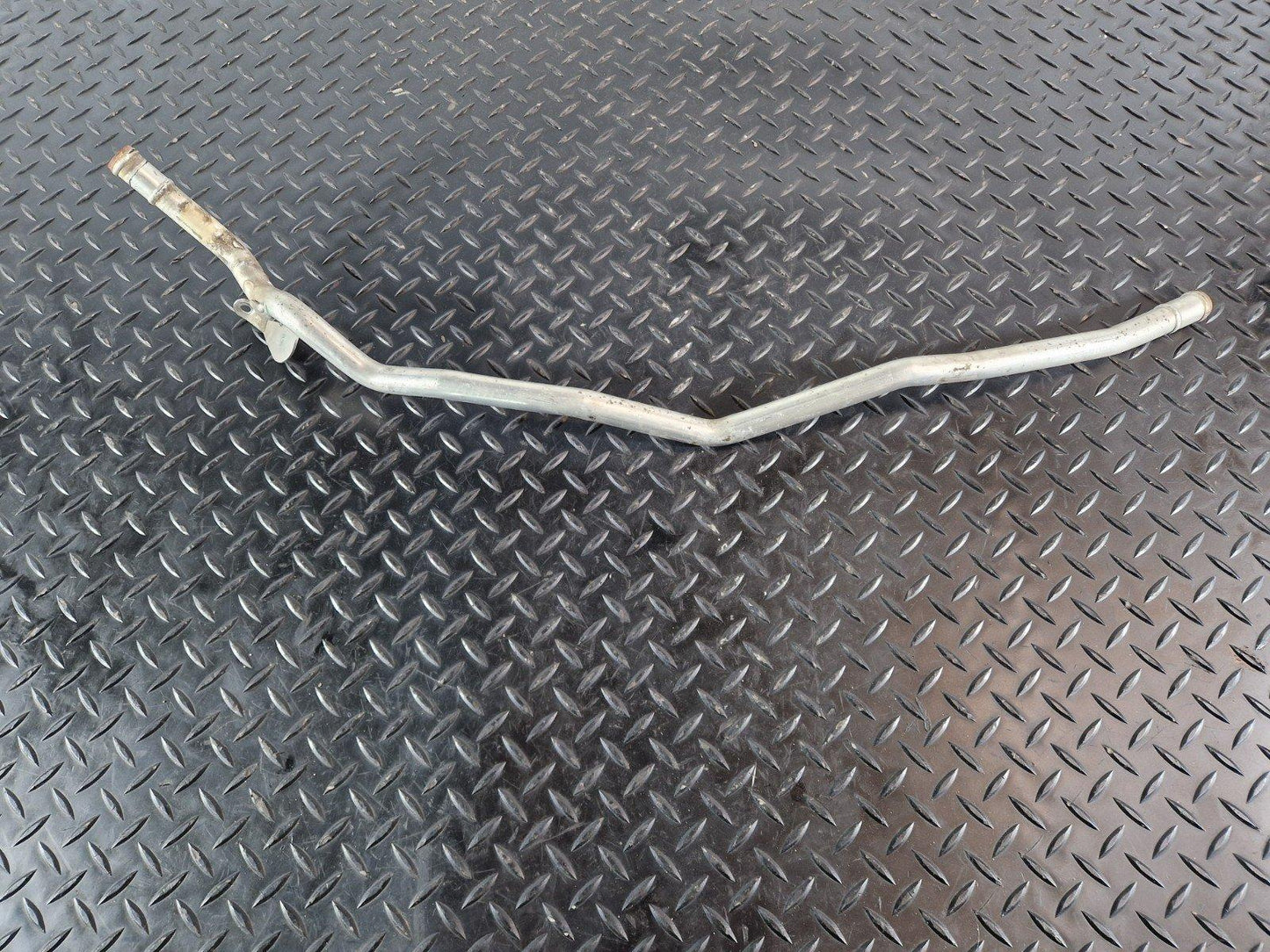 10-15 AUDI Q7 4L 3.0 TDI AIR CON COOLANT PIPE LINE 7L0815801A