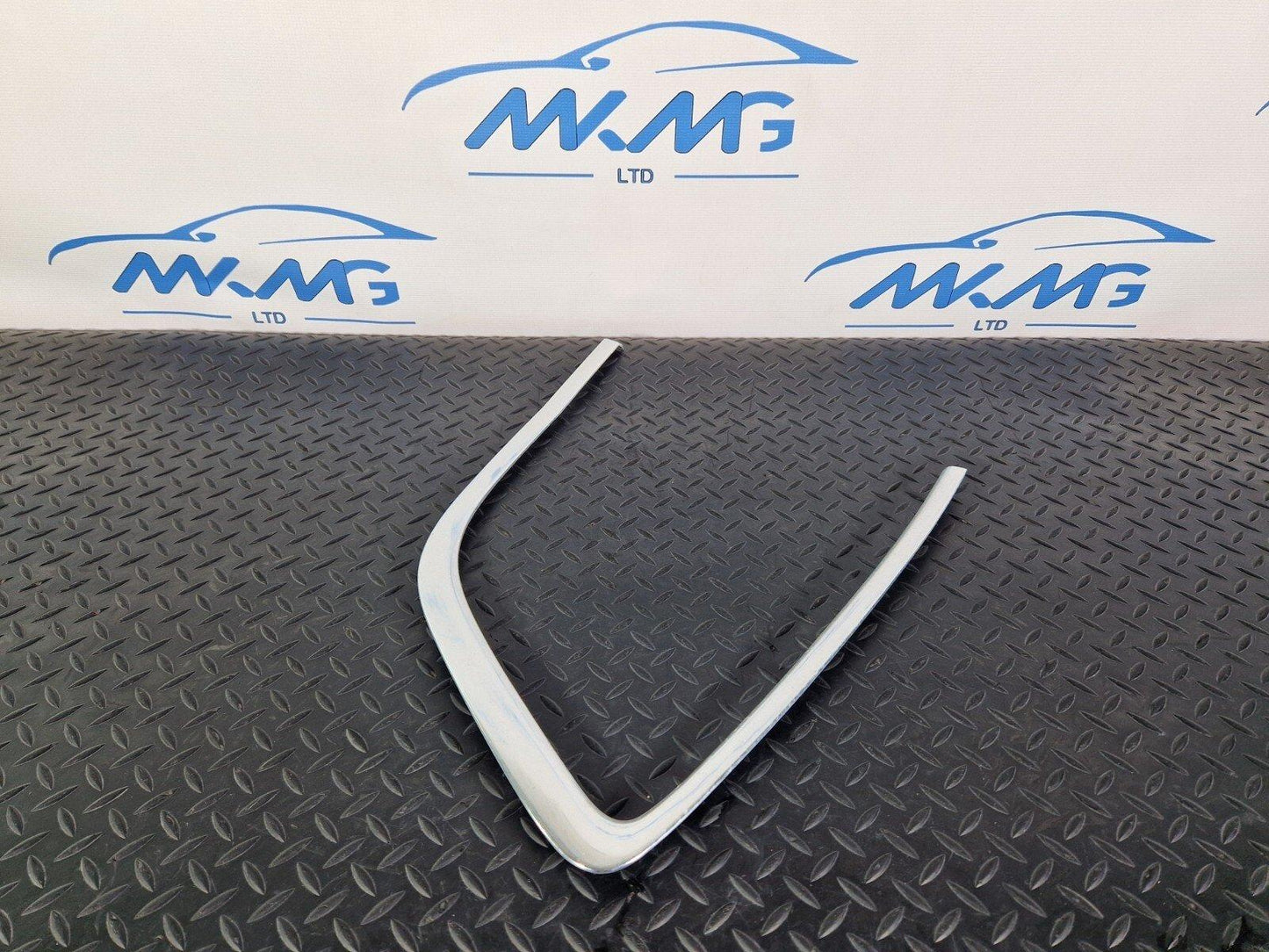 BMW 2 SERIES GRAN TOURER F46 REAR RIGHT O/S FIXED WINDOW CHROME TRIM MOULDING