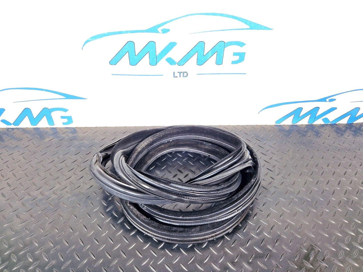 11-18 BMW 6 SERIES F06 GASKET SEAL RUBBER FRONT DOOR DRIVER SIDE 7275298