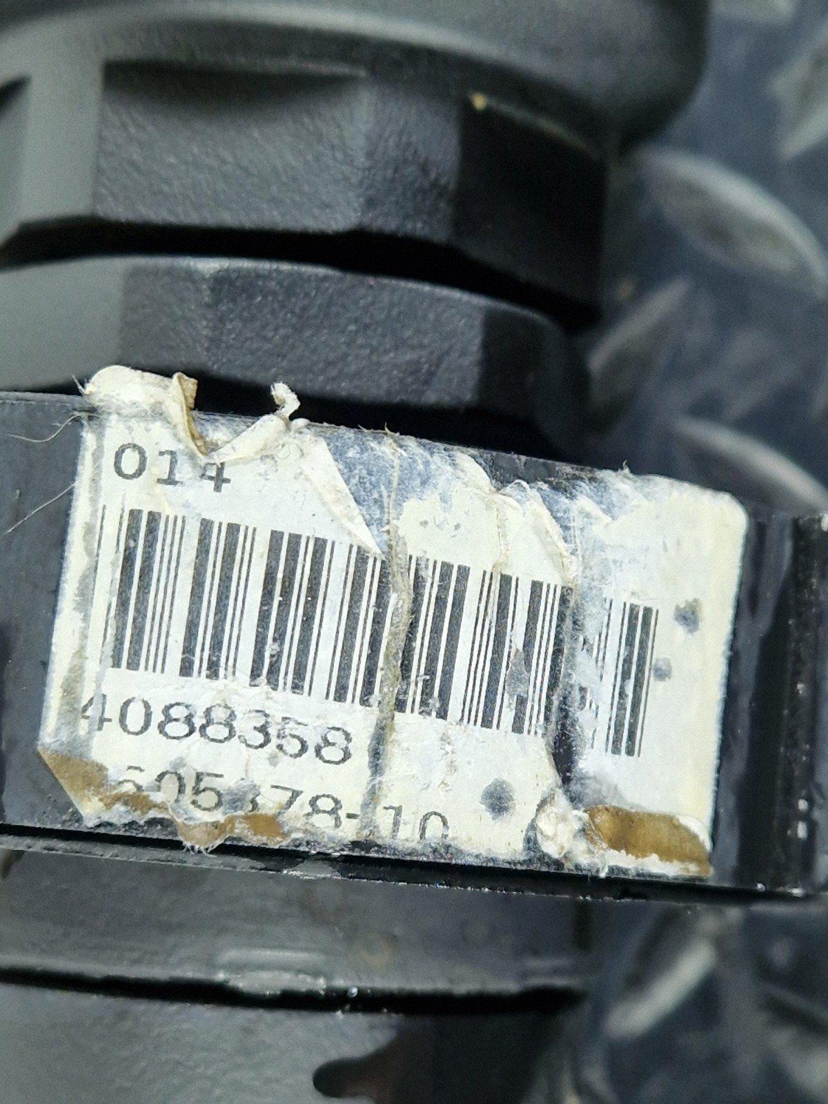 16-22 BMW X1 F48 X-DRIVE AUTO GENUINE COMPLETE PROPSHAFT 8605878