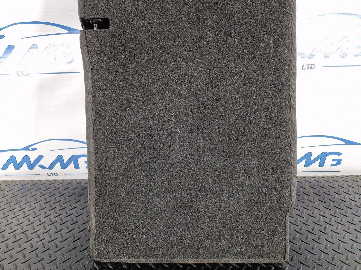 16-19 AUDI A4 B9 SALOON GENUINE REAR N/S CLOTH SEAT BACKREST WITH HEADREST