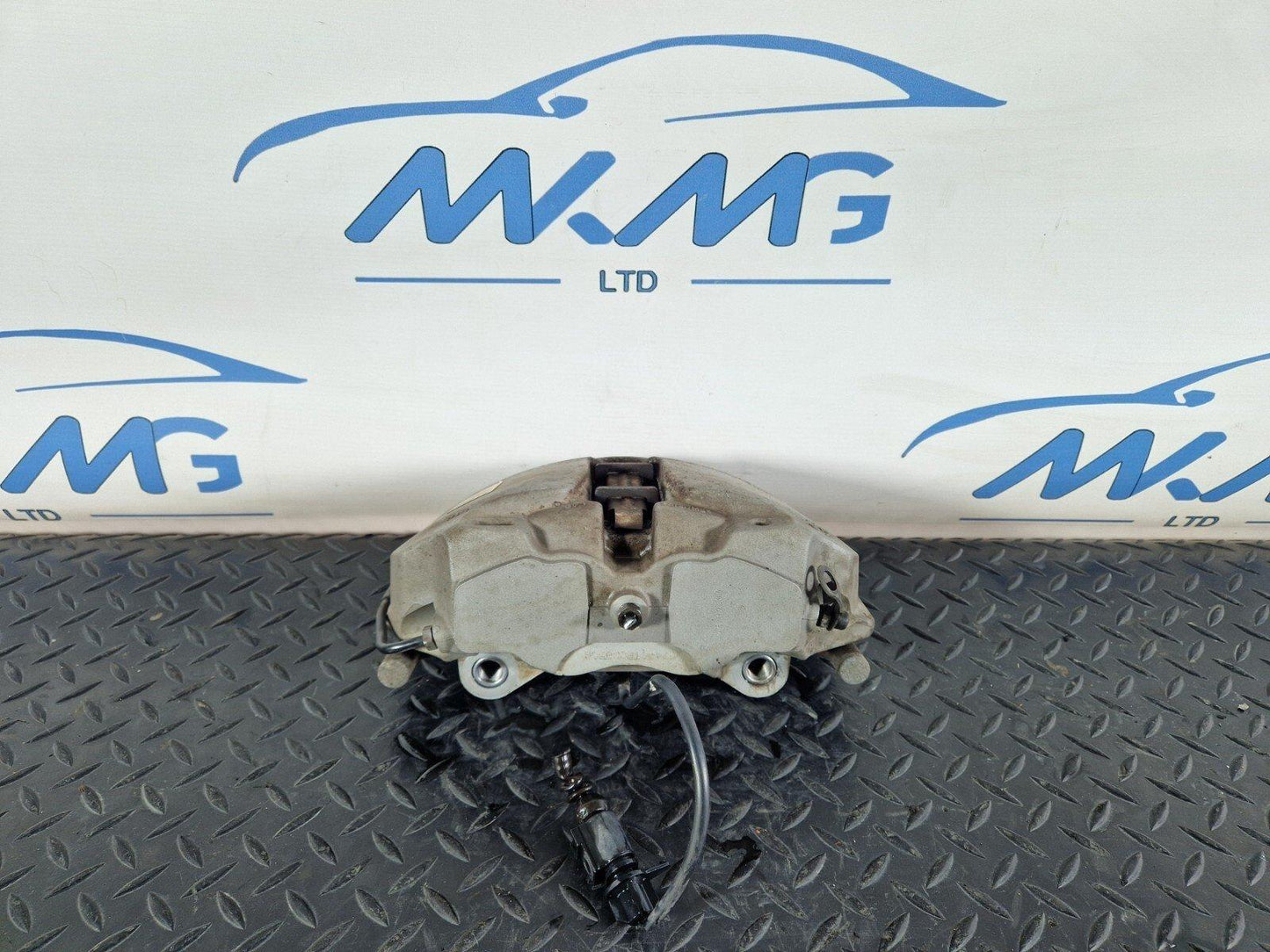 16-24 AUDI A5 F5 COUPE OEM PASSENGER LEFT SIDE FRONT BRAKE CALIPER 8W05CA