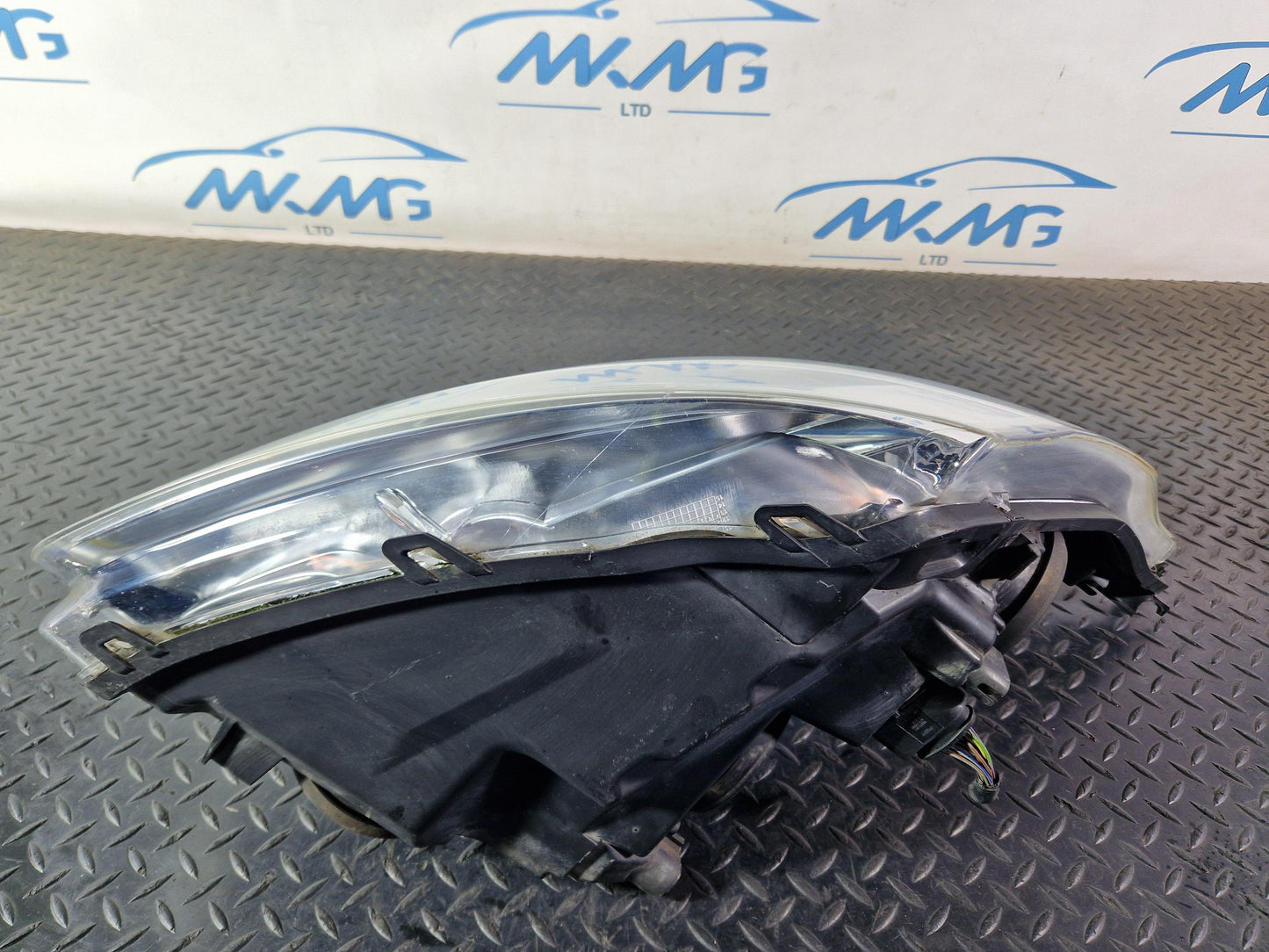 Ford Transit Custom V362 Front Left N/S Headlight BK2113D153B DK2113D153AH