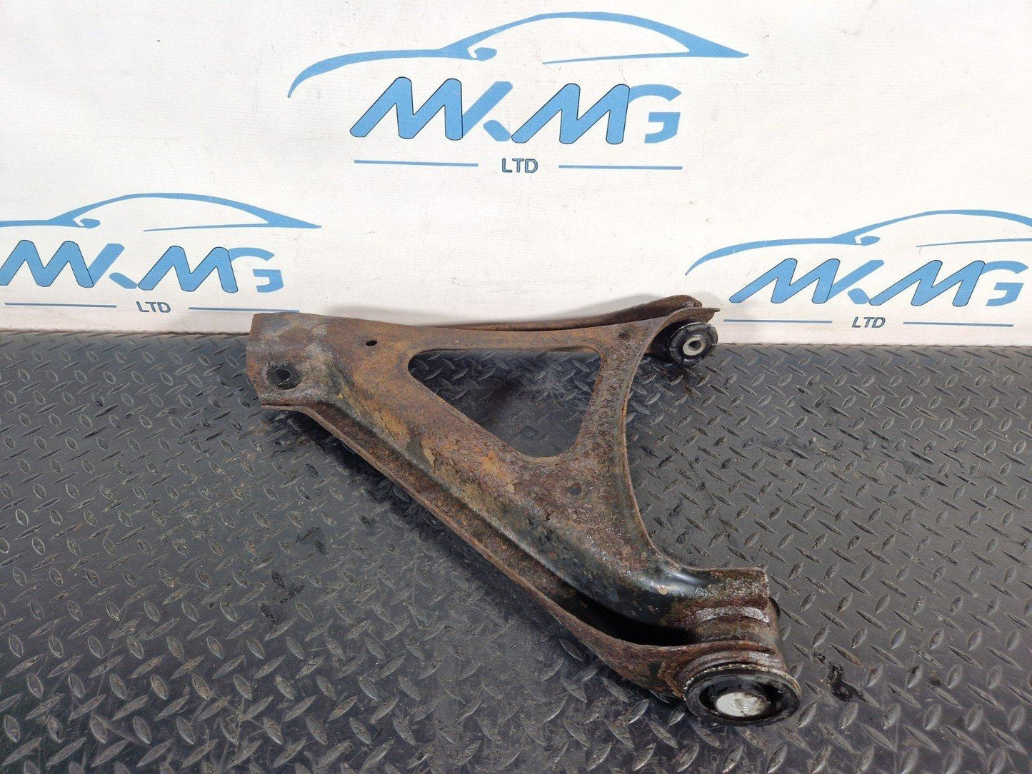 10-18 VW TOUAREG 7P OEM REAR LEFT PASSENGER N/S/R CONTROL ARM 7L0505351AA