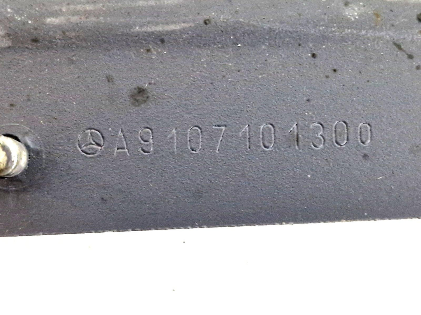 2018-ON MERCEDES SPRINTER W907 LEFT UPPER PARTITION WALL PANEL COVER A9107101300
