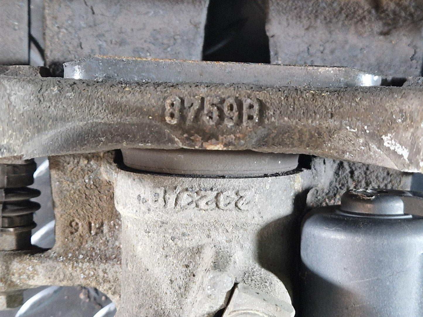 16-20 AUDI Q7 4M GENUINE REAR LEFT PASSENGER ELECTRIC BRAKE CALIPER 4M0615405AR